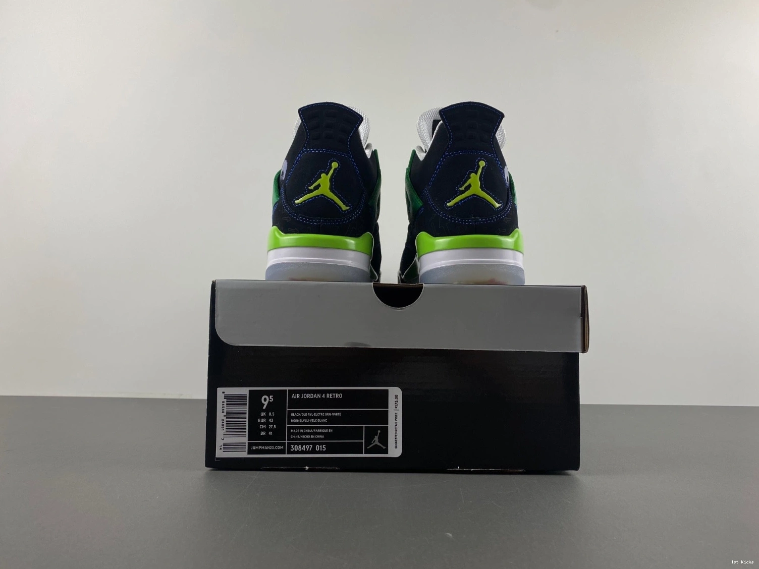 Doernbecher 4 308497-015 - Jordan Retro 0328